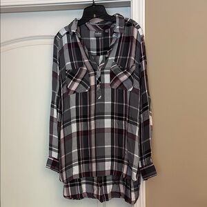 New York & Company Black and White Tunic Long Sleeve Notched Collar